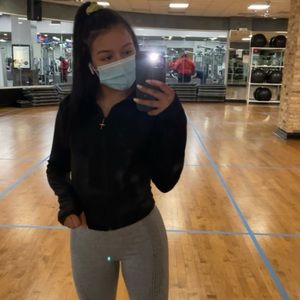 Meet your Posher, Karina